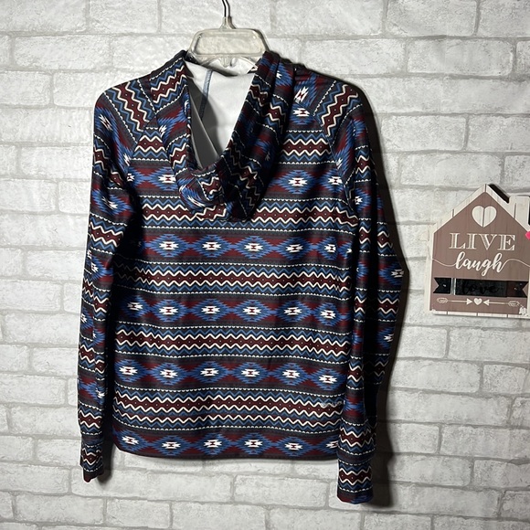 Ariat tek cold series conquest  printed hoodie size small - Picture 9 of 10